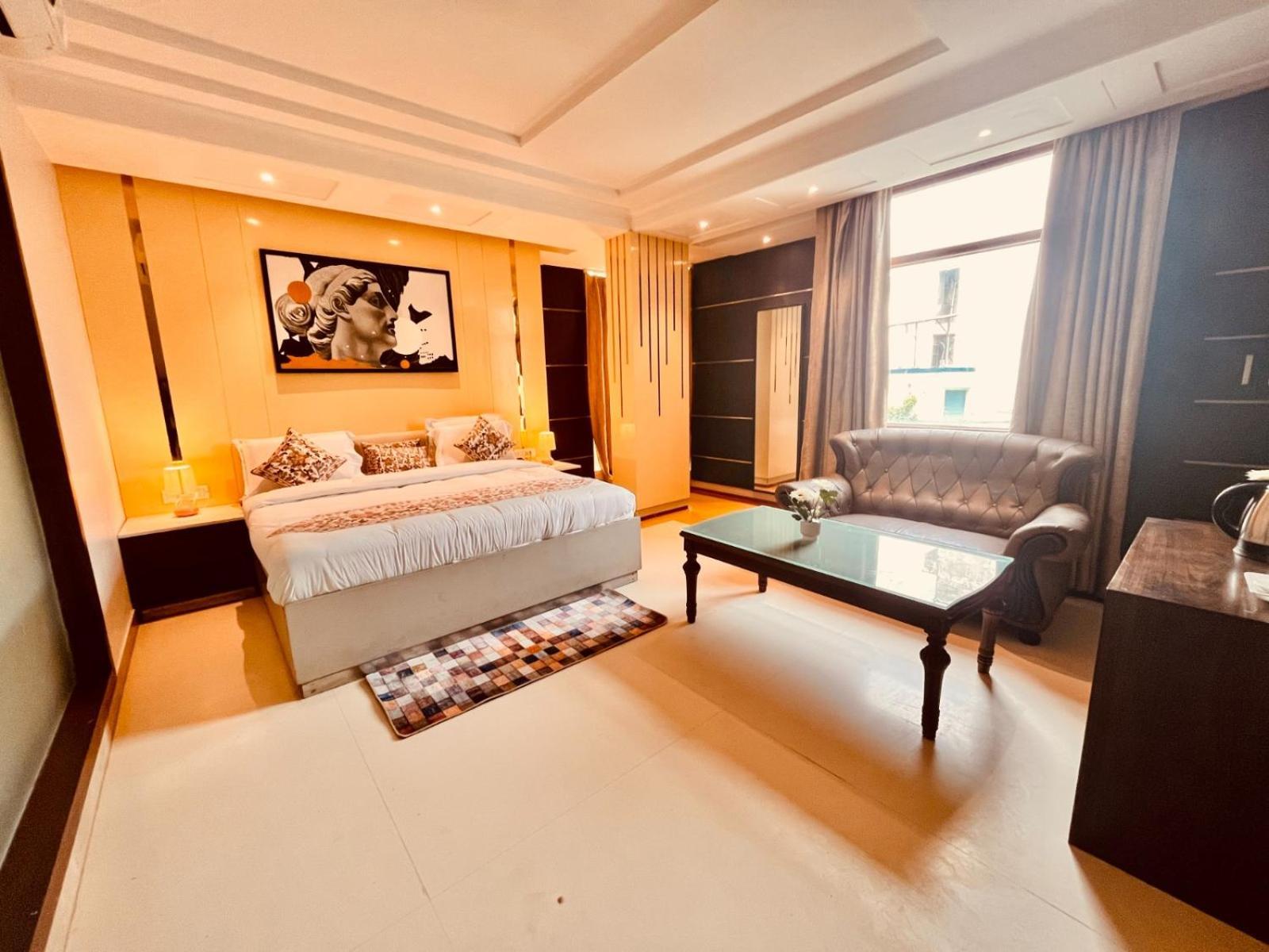 Hotel Bhoomivilas Агра Экстерьер фото